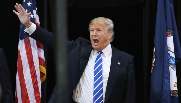 Trump Nazi like salute image